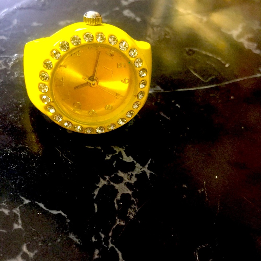 Woman’s Ring